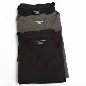 3-pk Amazon Essentials Women's Regular-Fit Short-Sleeve V-Neck, Size XL